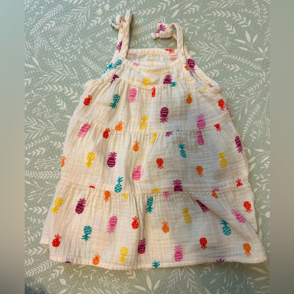 Cat and Jack 12 M pineapple dress
